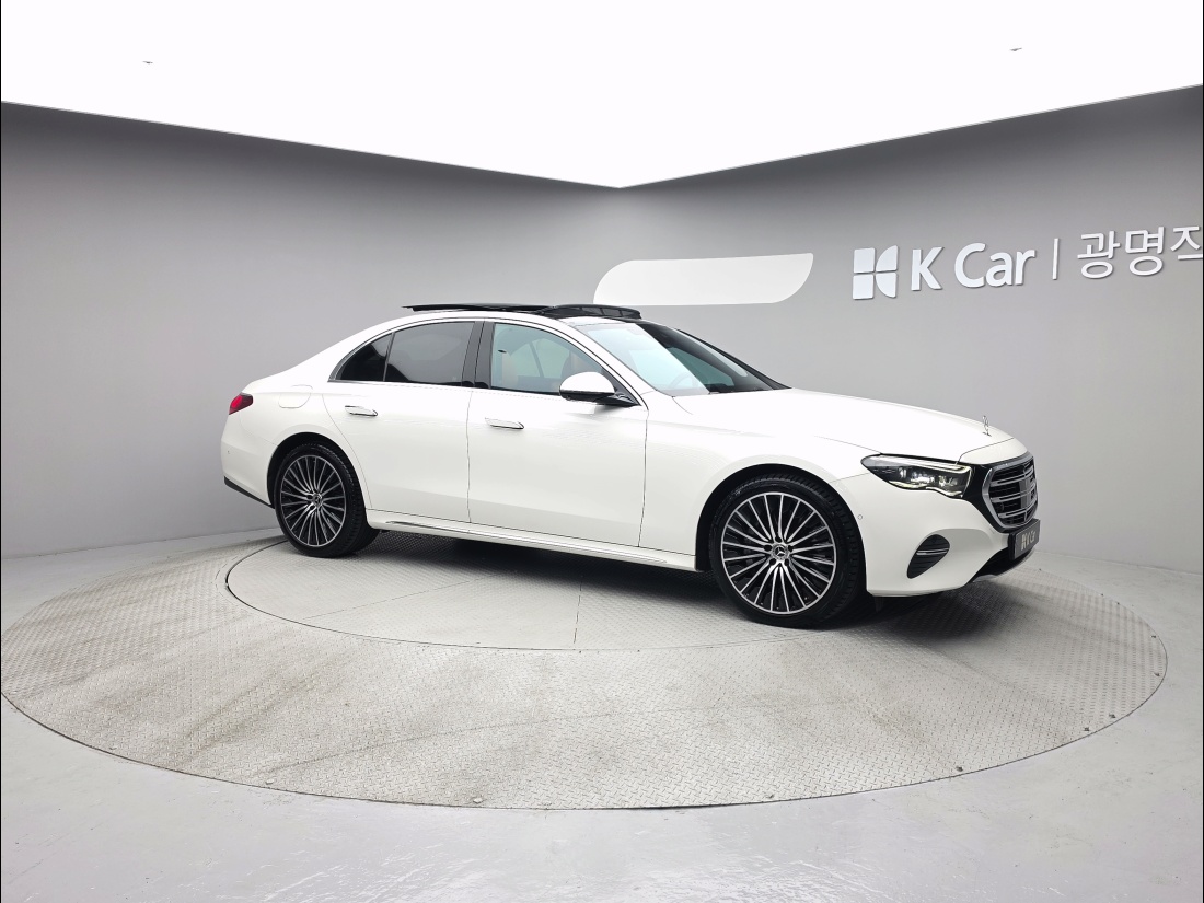 Mercedes-Benz E-Class W214 Petrol 3.0 — 2
