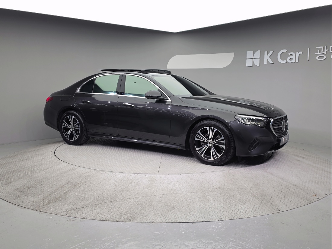Mercedes-Benz E-Class W214 Petrol 2.0 — 2