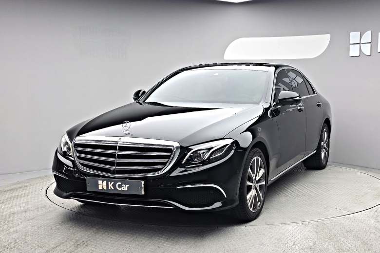 مرسيدس E-Class