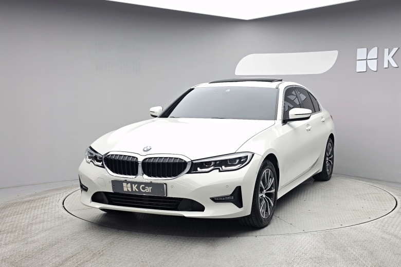 بي إم دبليو 3 Series