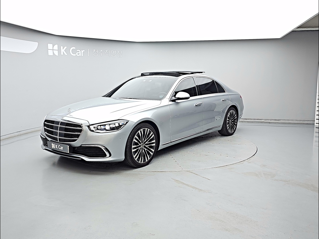 Mercedes-Benz S-Class W223 Petrol 4WD