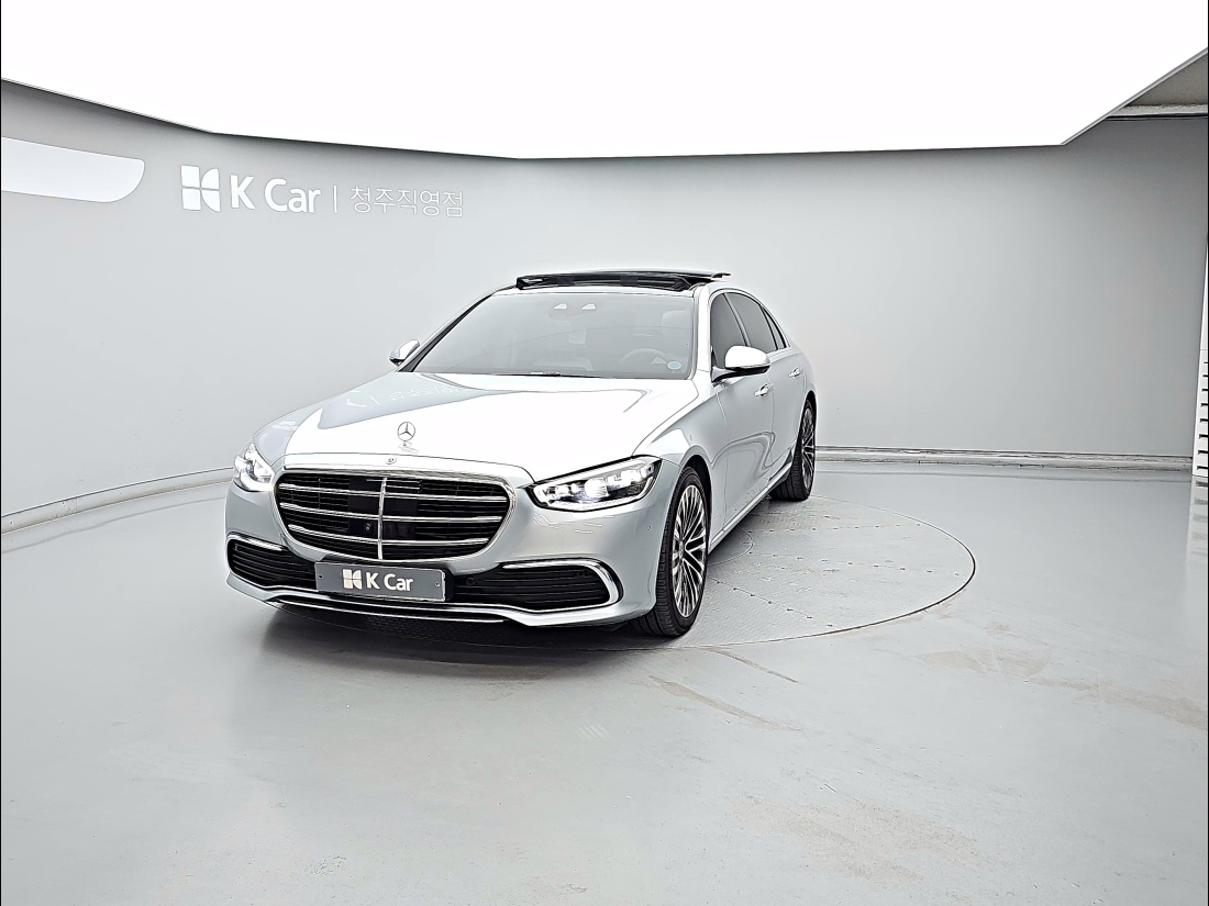 Mercedes-Benz S-Class W223 360°