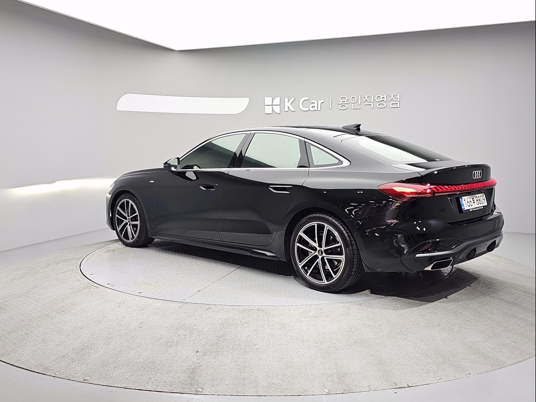 Audi A5 Petrol 2.0 — 3