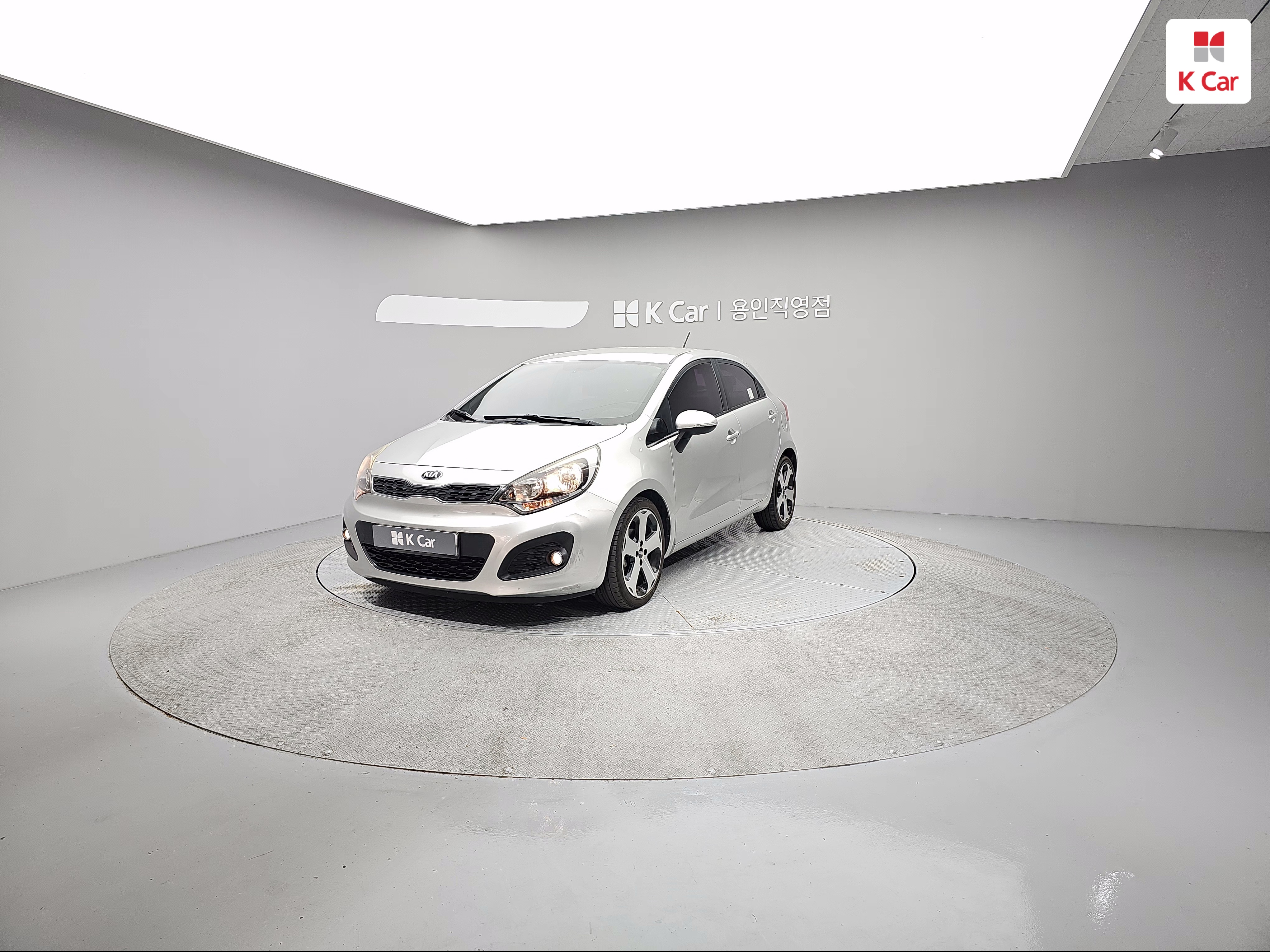 KIA All New Pride 5Door 1.6 GDI KIA All New Pride 5Door 1.6 GDI
