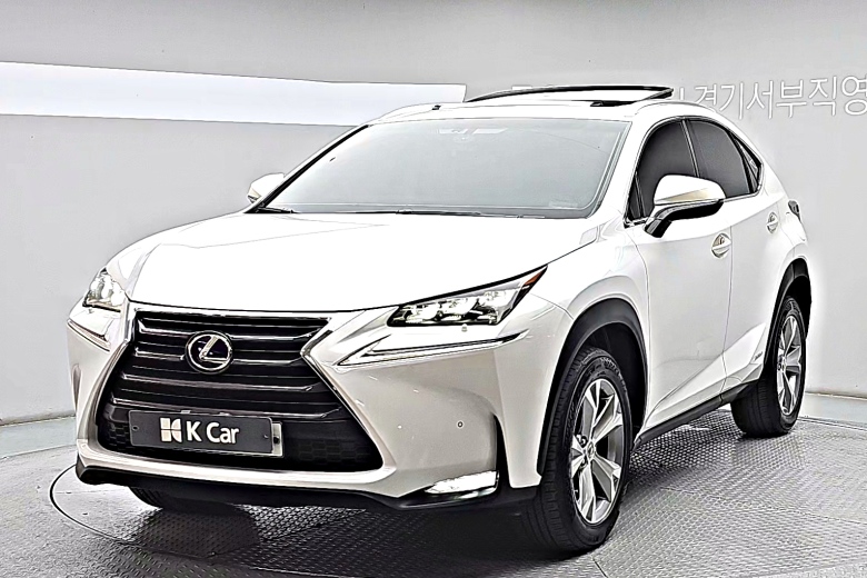 Lexus NX