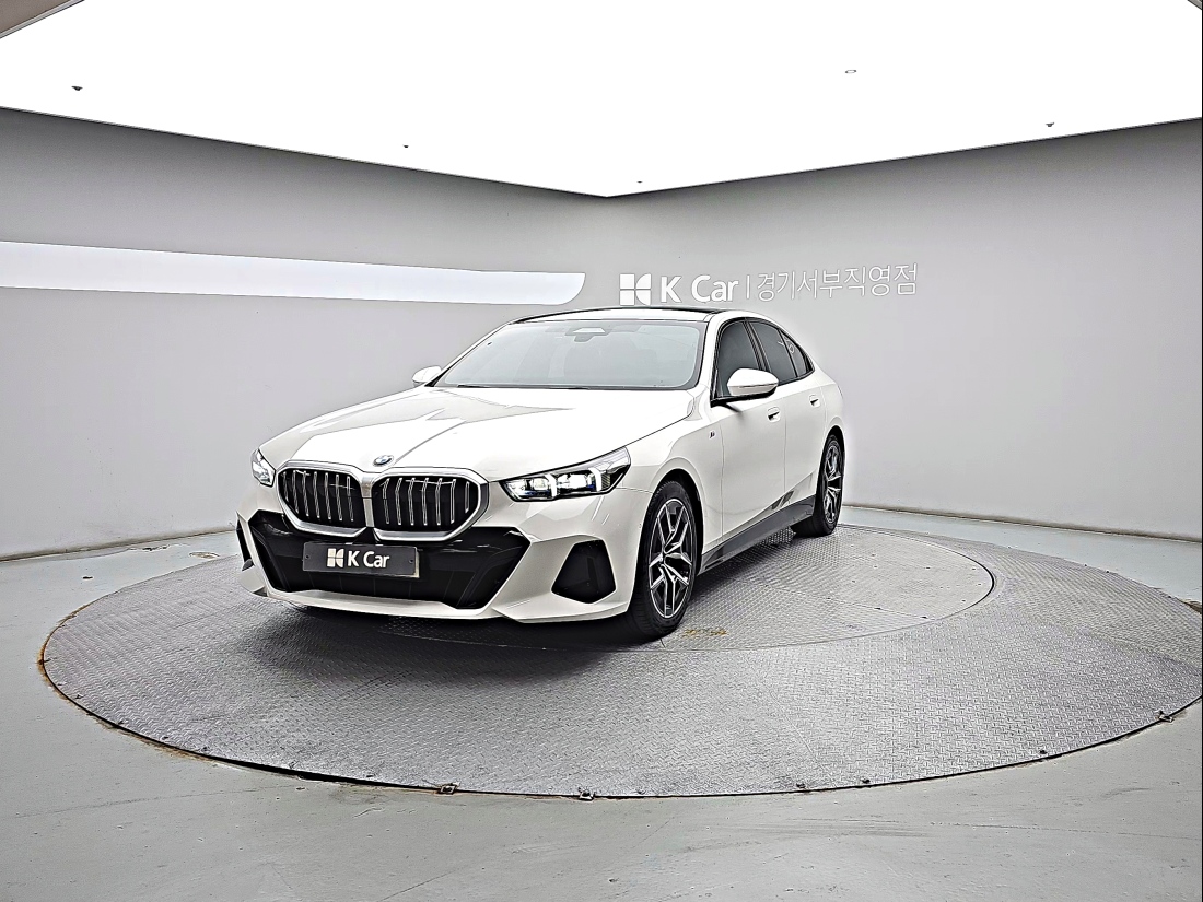 BMW 5 Series 360°