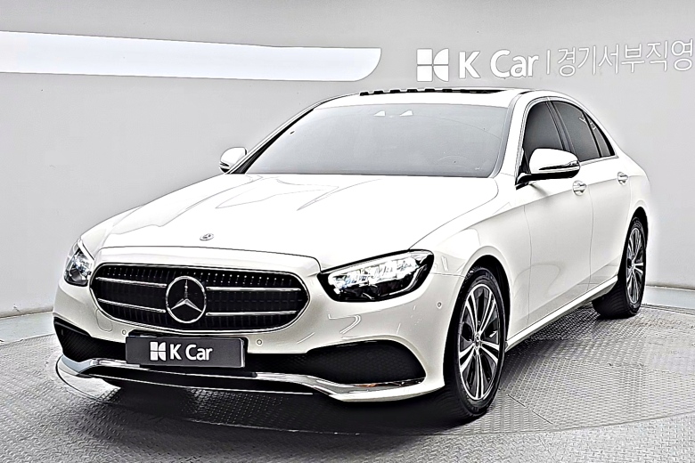 مرسيدس E-Class