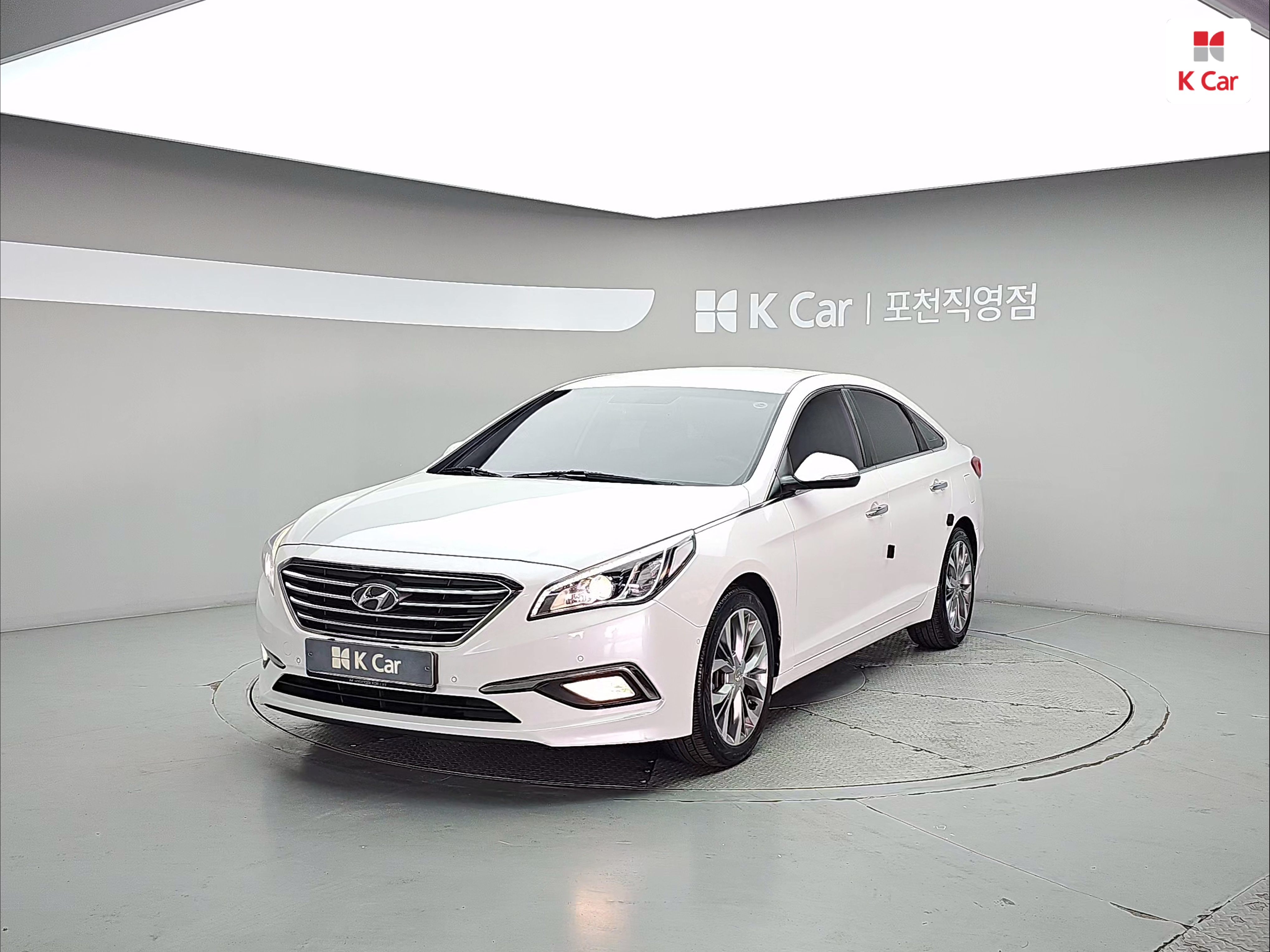현대 LF 쏘나타 2.0 프리미엄 스페셜 현대 LF 쏘나타 2.0 프리미엄 스페셜