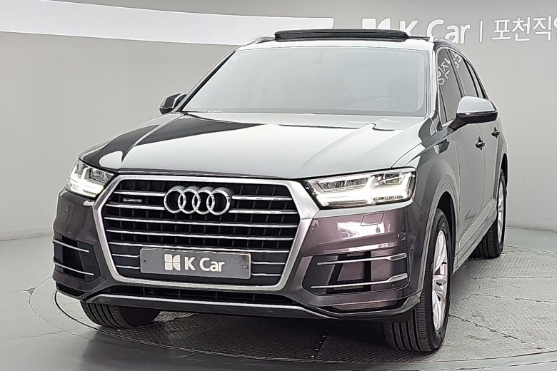 아우디 Q7 (4M) 45 TFSI 콰트로 아우디 Q7 (4M) 45 TFSI 콰트로