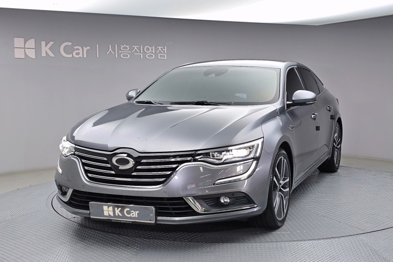Renault SM6