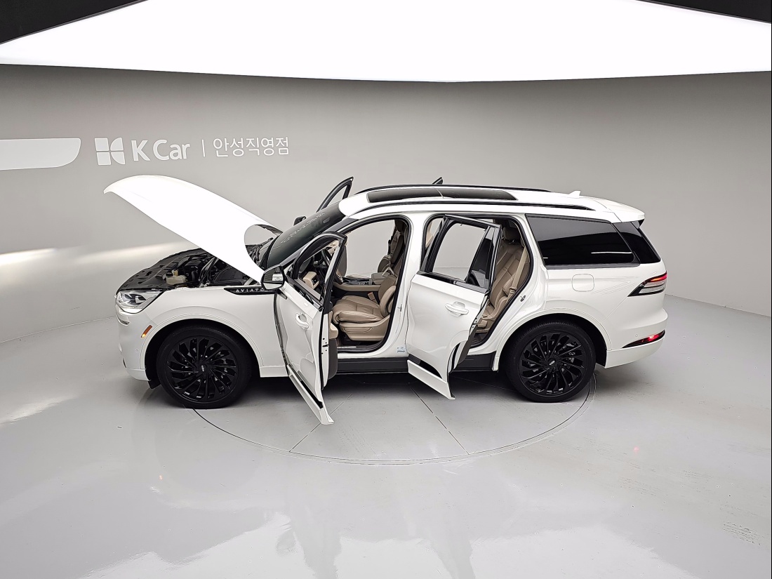 Lincoln Aviator 2nd gen Petrol 4WD — 7