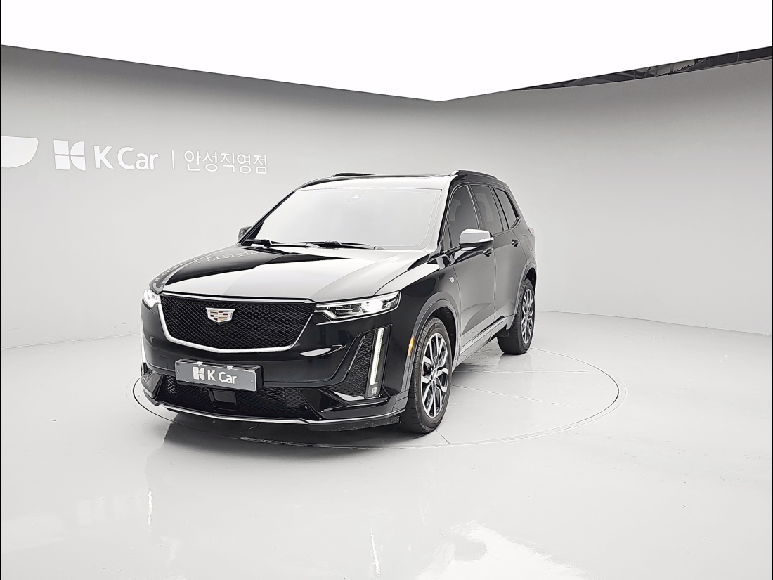 Cadillac XT6 360°