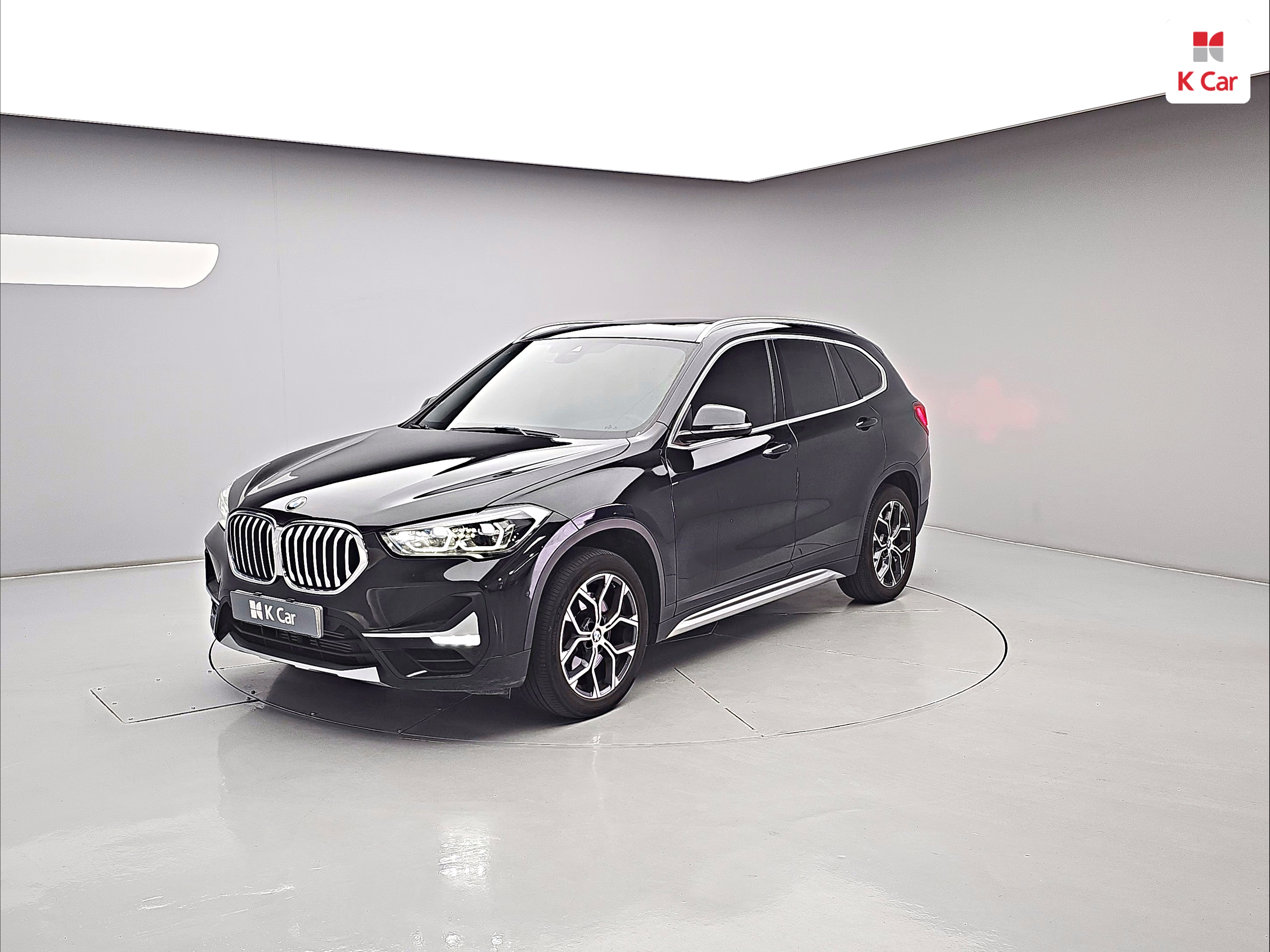 BMW X1 (F48) XDrive 20i XLine 스페셜 에디션 BMW X1 (F48) XDrive 20i XLine 스페셜 에디션