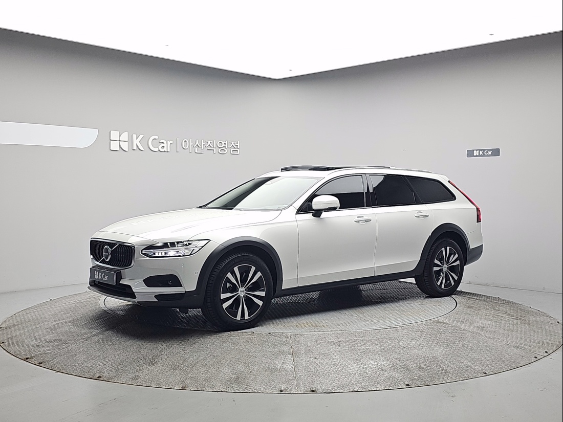 Volvo V90 Cross Country B5 Plus AWD