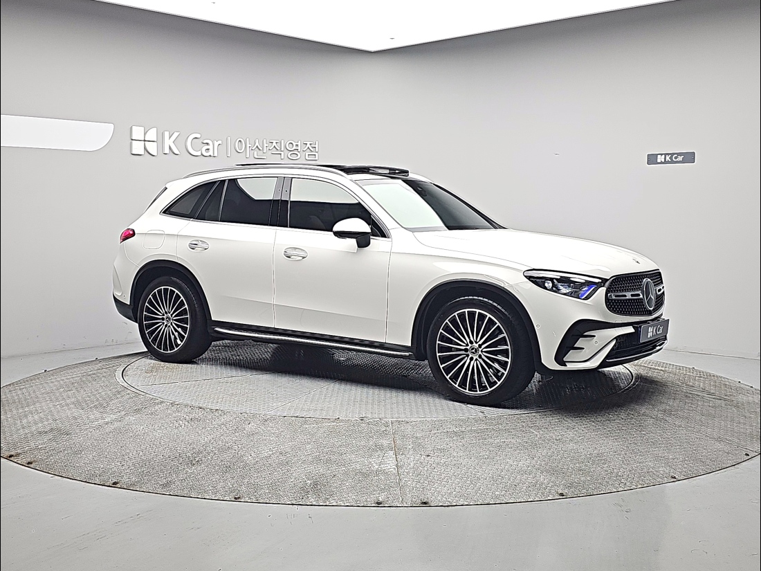 Mercedes-Benz GLC-Class X254 GLC300 4MATIC AMG Line — 2