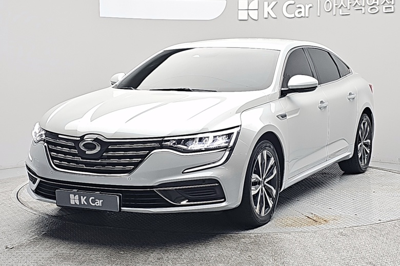 Renault SM6