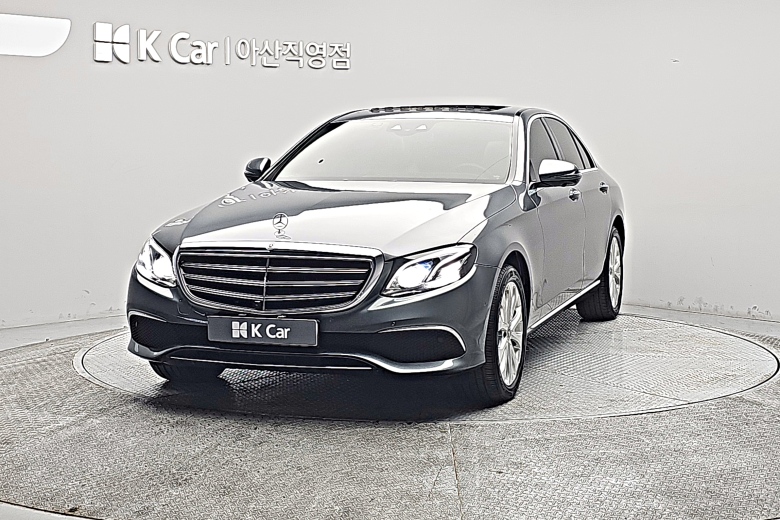 مرسيدس E-Class