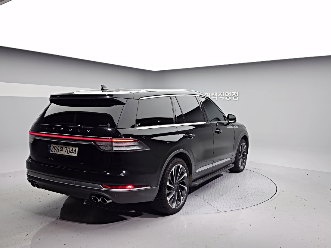 Lincoln Aviator 2nd gen Petrol 4WD — 4