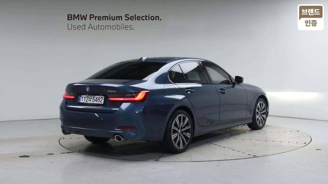 BMW 3 Series G20 Gasoline 2WD 320i — фото 4