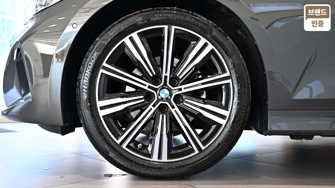 BMW 3 Series G20 Gasoline 2WD 320i — фото 5