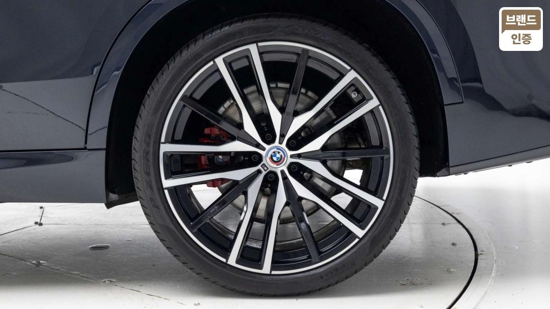 BMW X5 G05 Gasoline 4WD xDrive M50i — фото 5