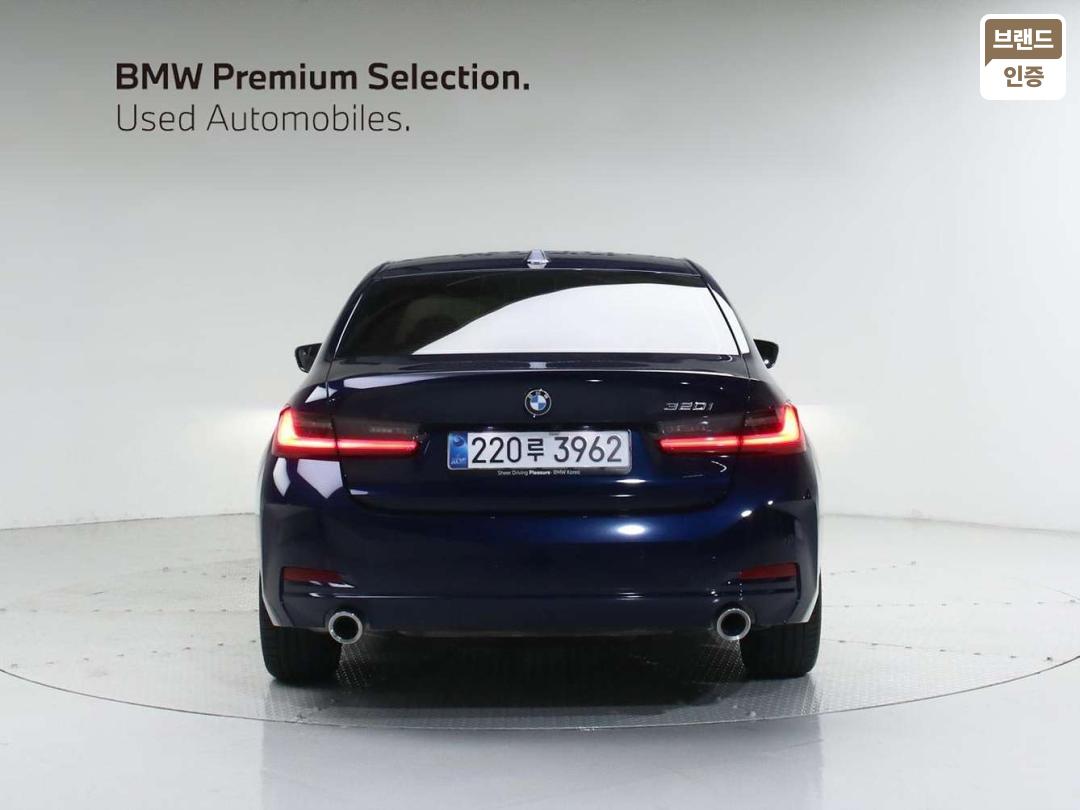 BMW 3 Series G20 Gasoline 2WD 320i — фото 4