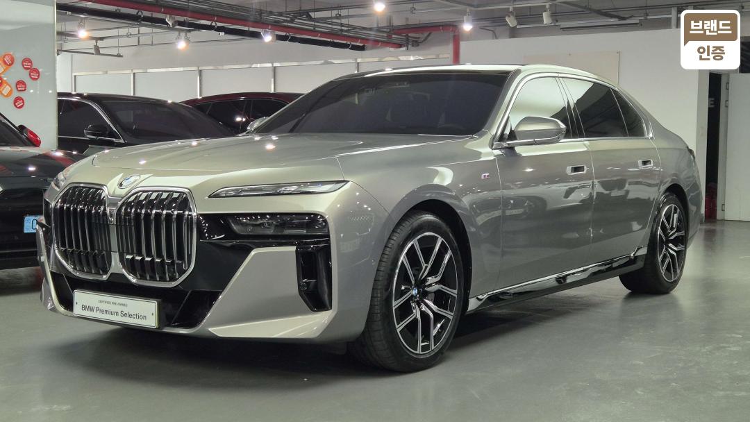 BMW 7 Series G70 Gasoline 3.0 740i xDrive M Sport