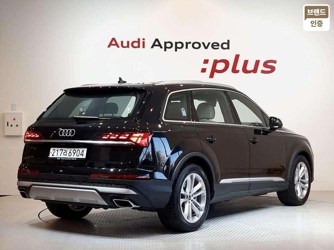 Audi Q7 4M 55 TFSI Quattro 4