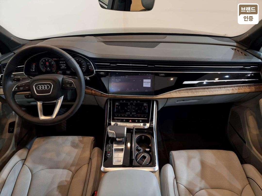 Audi Q7 4M 55 TFSI Quattro 8