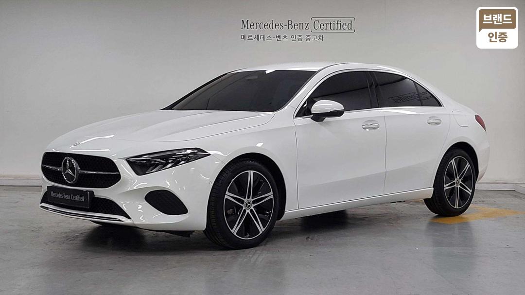 Mercedes-Benz A-Class W177 Gasoline 2WD A220 Sedan