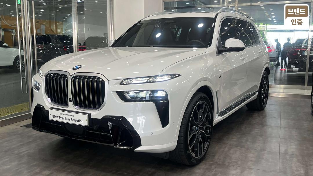 BMW X7 G07 Gasoline 4WD xDrive 40i M Sport
