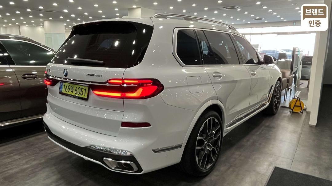 BMW X7 G07 Gasoline 4WD xDrive 40i M Sport — фото 2