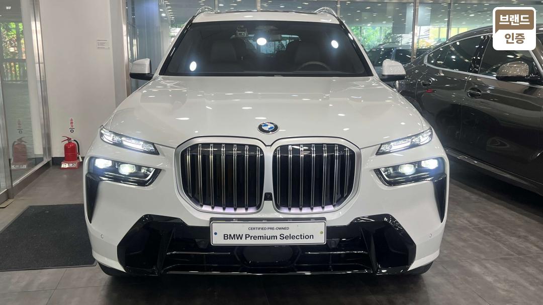BMW X7 G07 Gasoline 4WD xDrive 40i M Sport — фото 3