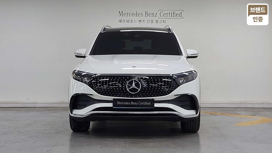 Mercedes-Benz EQB-Class X243 300 4MATIC AMG Line 4