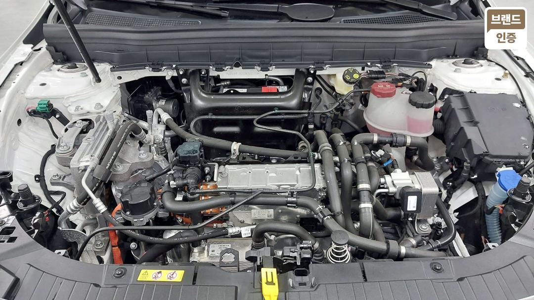 Mercedes-Benz EQB-Class X243 300 4MATIC AMG Line 7