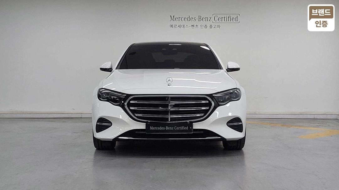 Mercedes-Benz E-Class W214 Gasoline 3.0 E450 4MATIC Exclusive 4