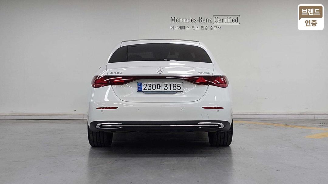 Mercedes-Benz E-Class W214 Gasoline 3.0 E450 4MATIC Exclusive 5