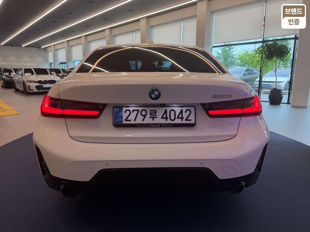 BMW 3 Series G20 Gasoline 2WD 320i M Sport 4
