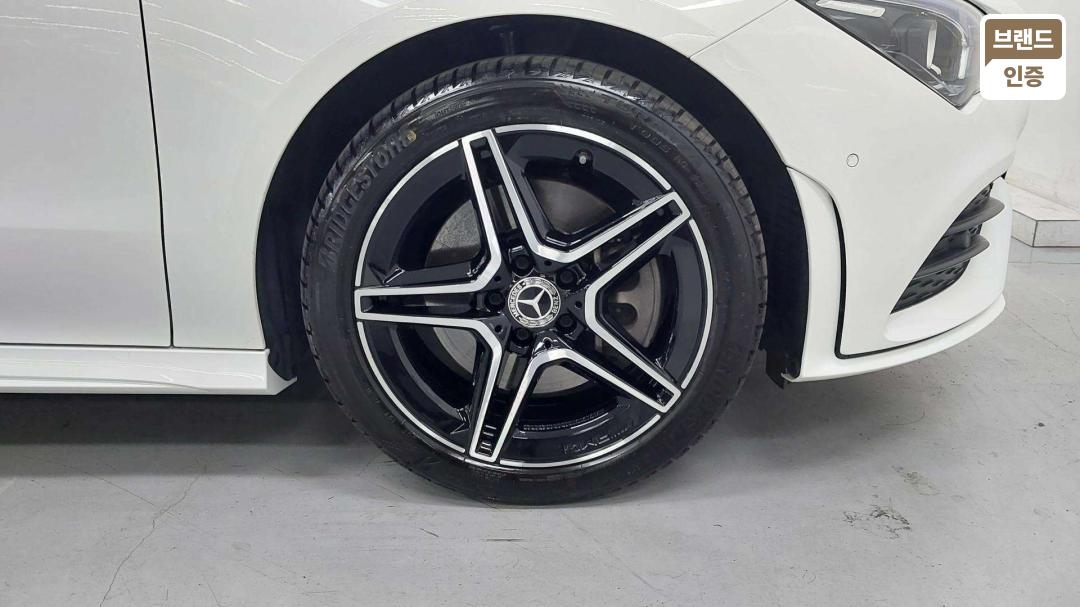 Mercedes-Benz CLA-Class C118 Gasoline 4WD CLA250 4MATIC — фото 5