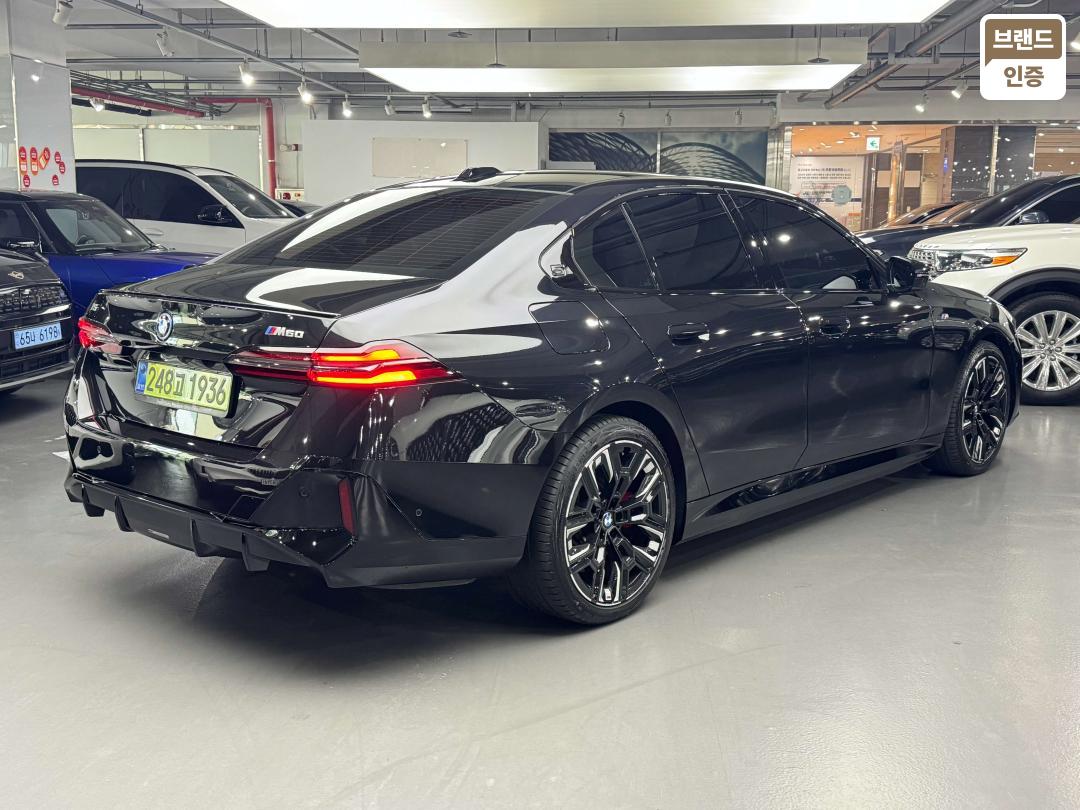 BMW i5 G60 M60 xDrive Pro — фото 2