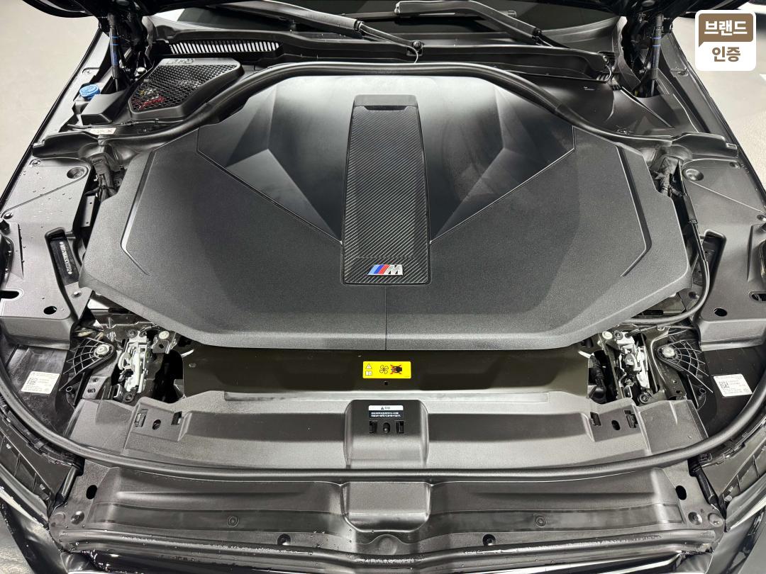 BMW i5 G60 M60 xDrive Pro — фото 5
