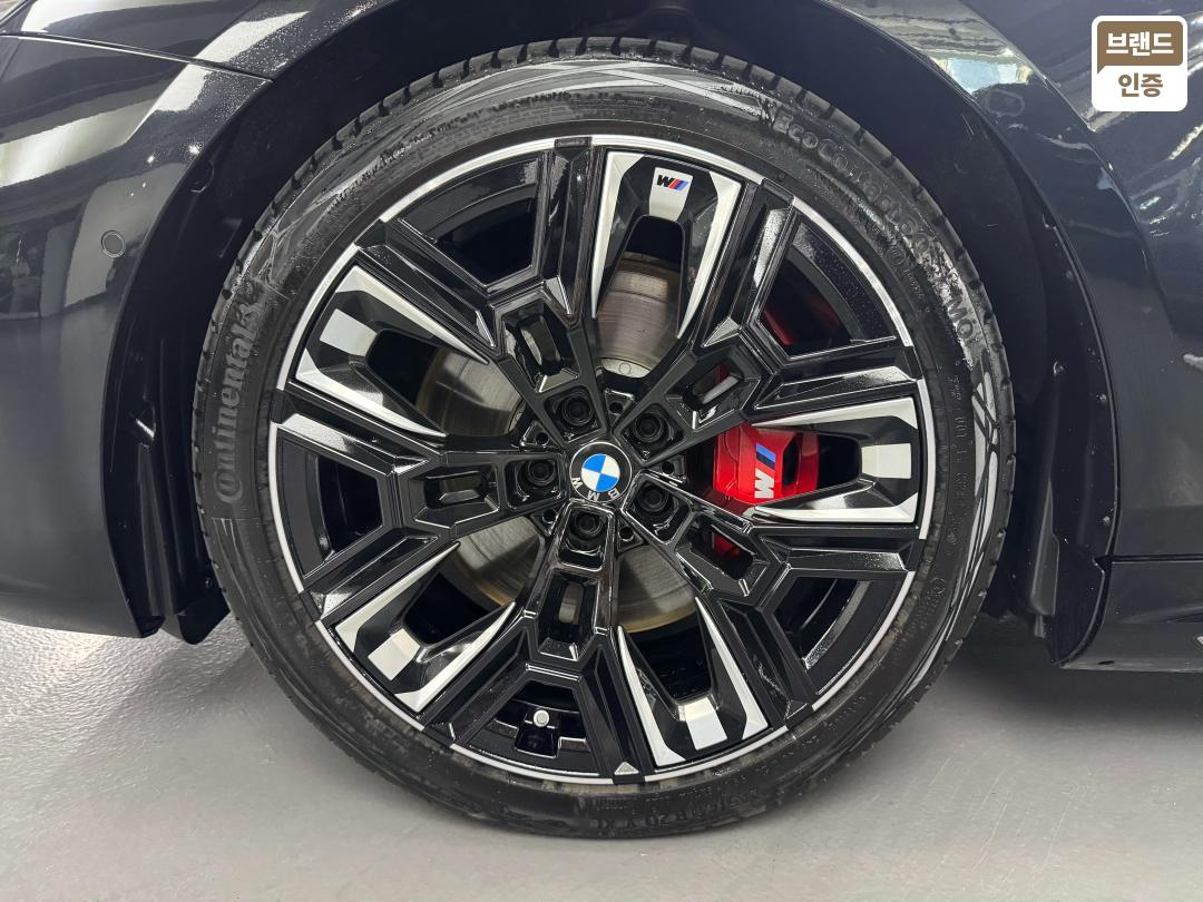 BMW i5 G60 M60 xDrive Pro 7