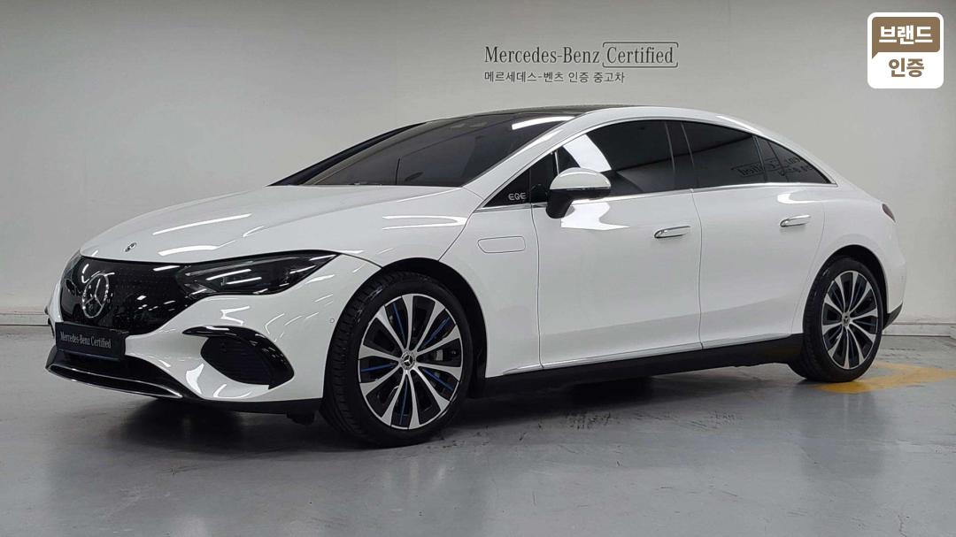 Mercedes-Benz EQE-Class V295 EQE350+