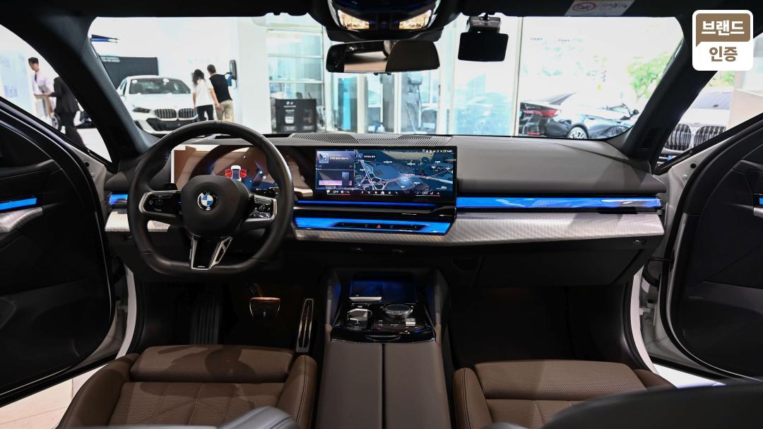 BMW 5 Series G60 Diesel 2WD 523d M Sport 8