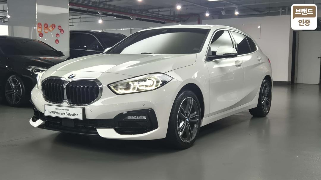 BMW 1 Series F40 Gasoline 2WD 120i Sport 2