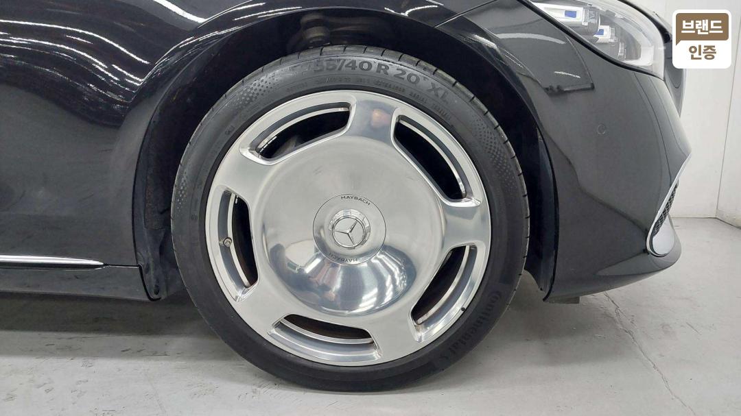 Mercedes-Benz S-Class W223 Gasoline 4WD Maybach S580 4MATIC — фото 5