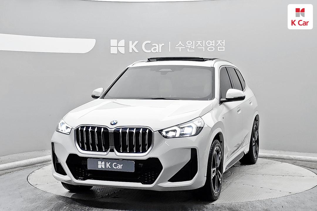 BMW X1 - фото 1