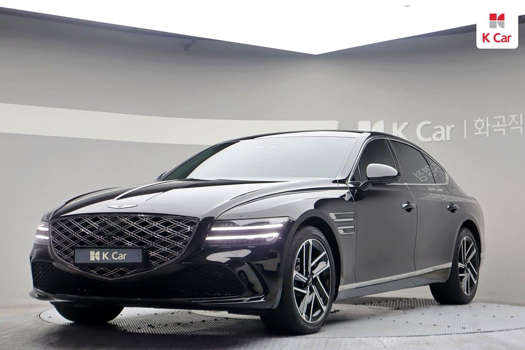 Genesis G80 - фото 1