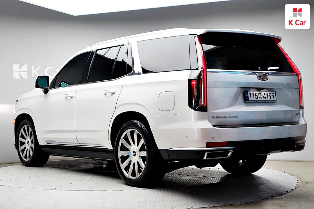 Cadillac Escalade 6.2 Premium Luxury Platinum 3