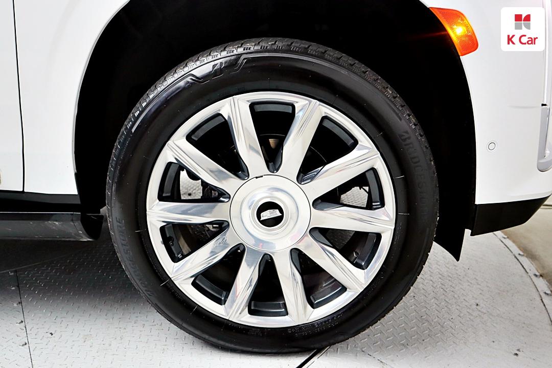 Cadillac Escalade 6.2 Premium Luxury Platinum 8